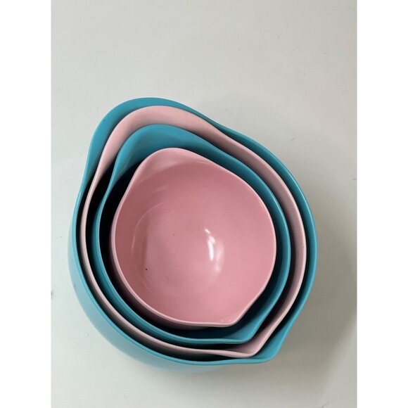 Measuring Cups Pink & Blue By Trudeau  4Pc. New With Tags! - Picture 2 of 5